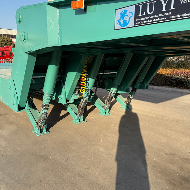 5 Axle Foldable Gooseneck Lowbed Trailer Transporting large excavators and mining equipment - 图片 5