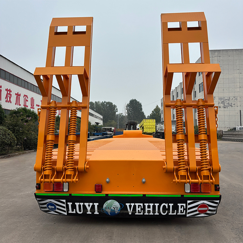 3 axle Lowbed Semi-Trailer - 图片 3